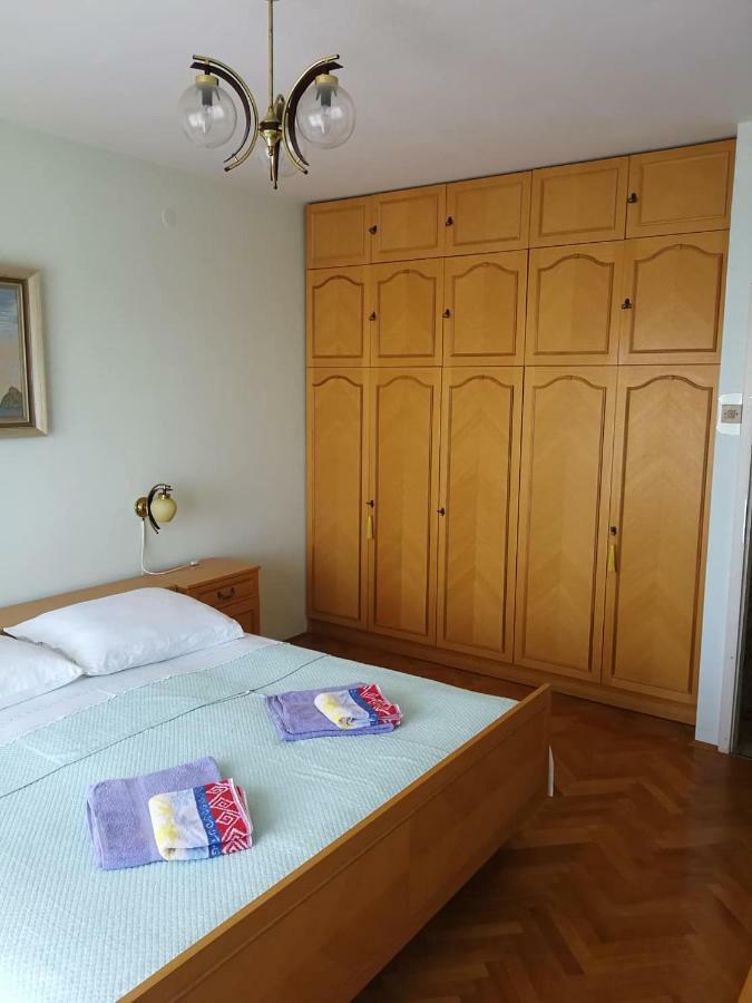 Apartman Buky Apartment Матули Екстериор снимка